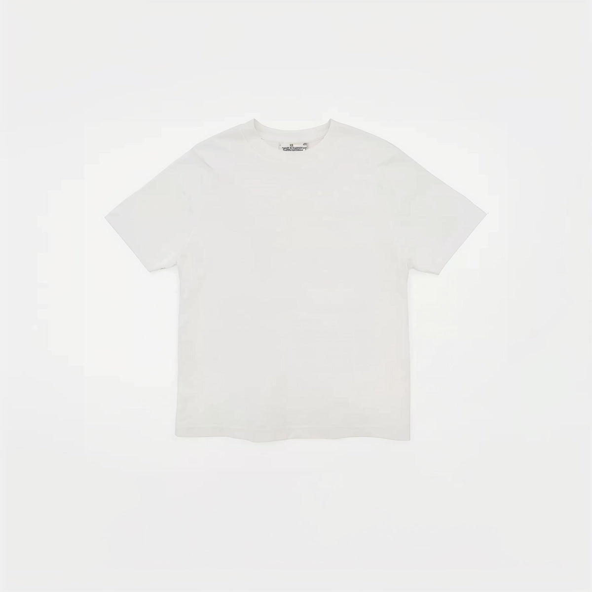 Oversized crop top T-shirt